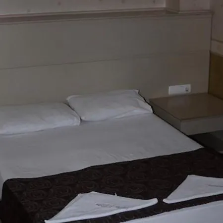 Hotel Almena 3*