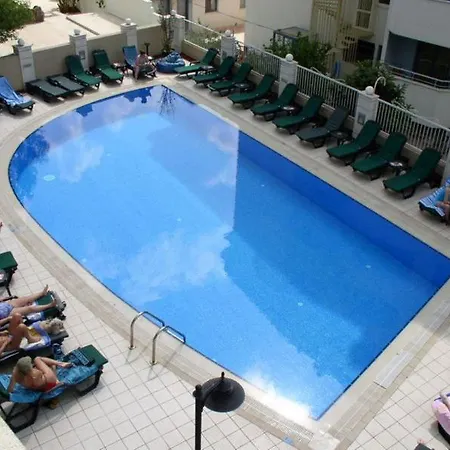 Hotel Almena 3*